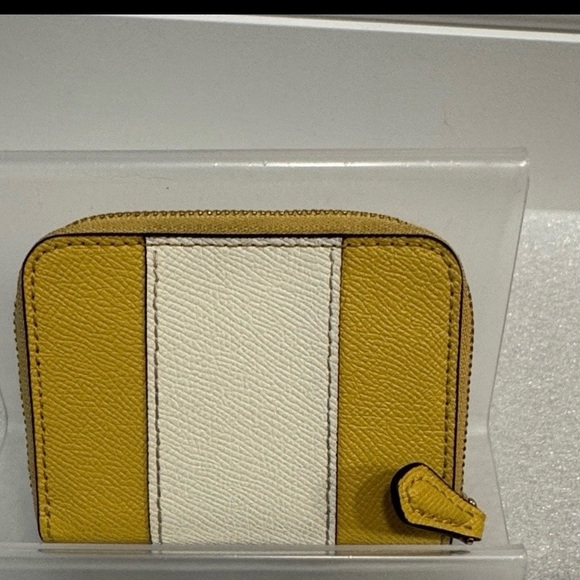 Coach Yellow & White Pebbled Leather Zip Coin Wallet - Picture 2 of 4